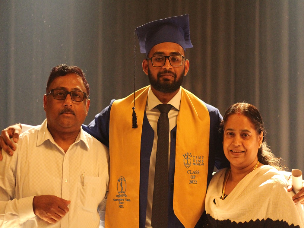 1655548019-_6045165636485393